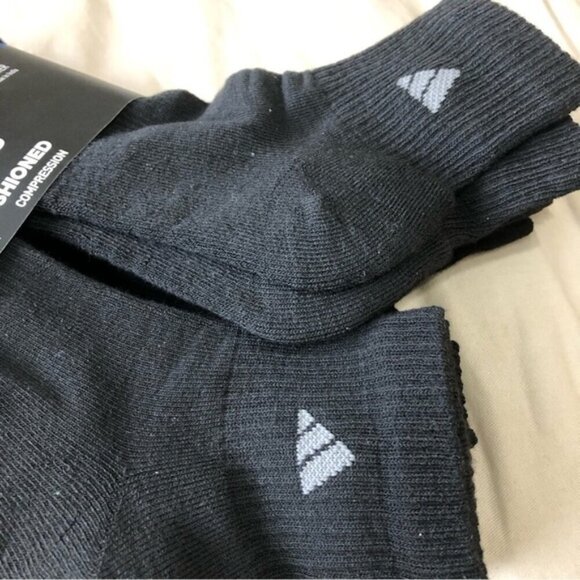 Black Adidas Men's Athletic Cushioned Quarter Socks size large ( shoe size 6-12) - Picture 12 of 13